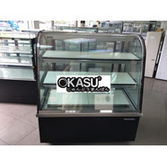 Tủ trưng bày bánh kem BERJAYA kính cong màu đen CCS15SB13-2FB