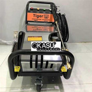 Máy phun xịt rửa xe cao áp Tiger UV-3200 5.5KW
