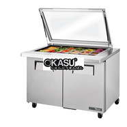 Bàn Sandwich/Salad cửa đặc Mega-Top có nắp kính phẳng TRUE TSSU-48-18M-B-FGLID-HC