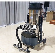 Máy hút bụi công nghiệp chạy acquy Kumisai KMS67