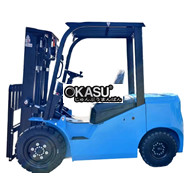 Xe nâng điện ngồi lái 3 tấn Kusami KSM30E