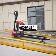 Xe nâng chạy điện (Nâng kéo giấy bao, bao bì) CBD20J