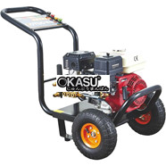 Máy rửa xe áp lực chạy xăng BT-180V