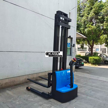 xe nang dien pallet 1.5 tan - 2 tan co triple mast kusami ksm-20e hinh 1