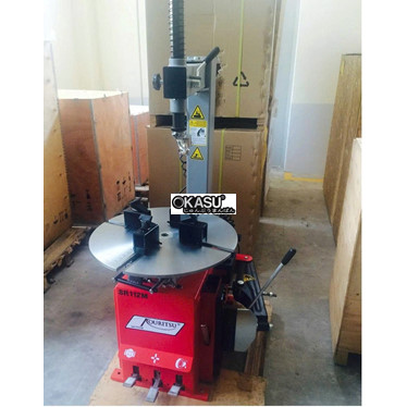 may ra vao lop xe may sr112m hinh 1