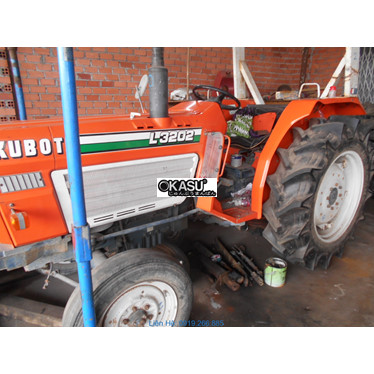 may cay kubota l3202 hinh 1