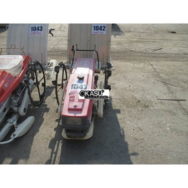 may cay lua dat tay yanmar yp250 hinh 1