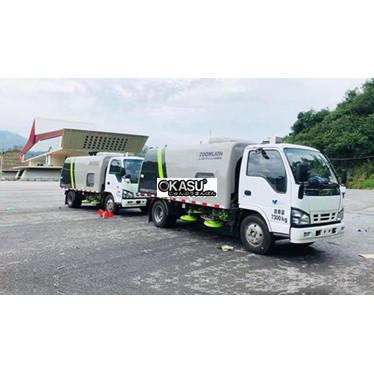 xe quet hut bui duong isuzu 5 khoi bon zoomlion zlj5073tslqle6 hinh 1