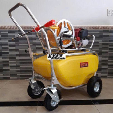 may phun thuoc chay xang 4 thi z-kubota hm-100l hinh 1