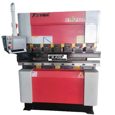 may chan cnc truc duoi len 50t1600 hinh 1