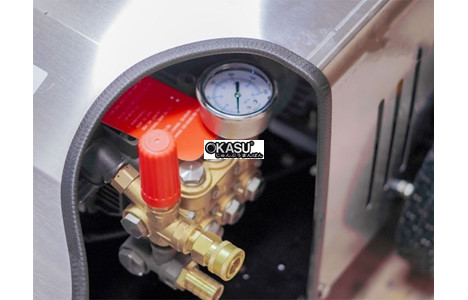 may nen rua xe cong nghiep kumisai 20m36-7.5t4 hinh 4