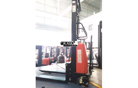 xe nang dien 1 tan, 1.5 tan, 2 tan kusami ksm15a hinh 2