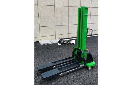 xe nang dien tu leo 100kg, 1300kg, 1500kg kusami  hinh 2