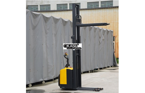 xe nang dien mini 1,5 tan kusami hinh 2