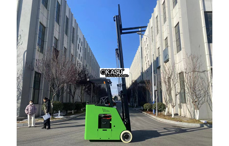 xe nang dien 3 banh kusami hinh 3