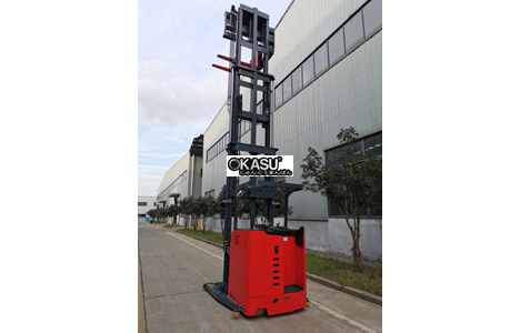 xe nang dien sieu hep 1.5 tan, nang cao 10m kusami hinh 2