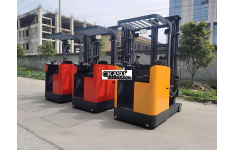 xe nang dien cao 8m-12m phu hop voi loi di hep kusami ksm-12k hinh 4