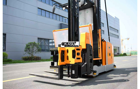 xe nang 3 chieu 1.5 tan ngoi lai kusami ksm-15sm hinh 4