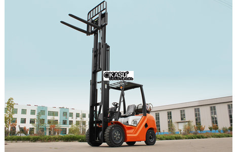 xe nang dong co dot trong kusmai ksm-30fg 3-6 tan hinh 3