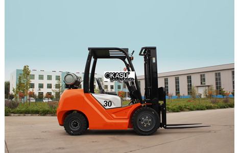 xe nang dong co dot trong kusmai ksm-30fg 3-6 tan hinh 2