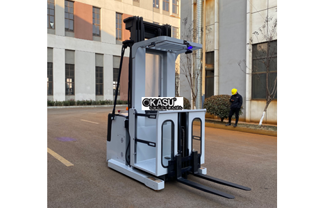 xe nang dung kusami ksm-10m 1 tan-1.5 tan nang cao 10m cho khong gian hep hinh 3