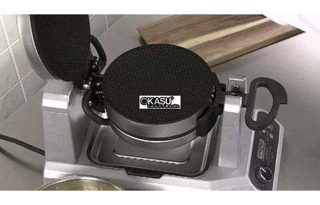 may lam banh waffle doi hinh non waring wwcm200e hinh 3