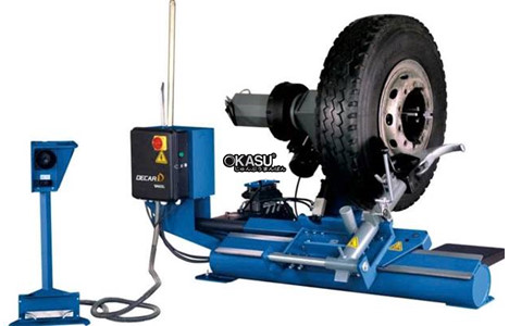 may ra vao lop xe tai tc990a hinh 2