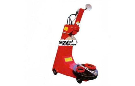 may ra vao lop xe tai u-403 hinh 2