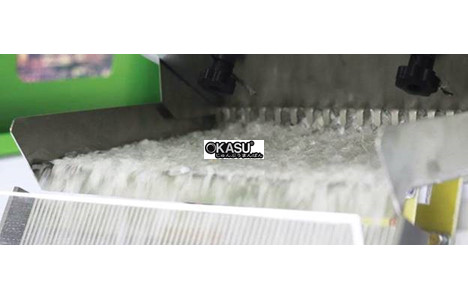 may tach mau nhua 6sxz hinh 6