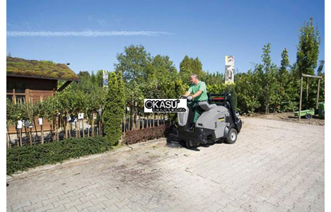 xe quet hut ngoi lai karcher km 105/110 r g+kssb hinh 4