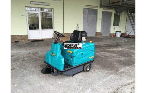 xe quet rac ngoi lai eureka floor sweeper rider 1201 eb hinh 2