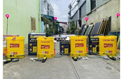 binh phun thuoc xit dien 20l con ong vang cov20 hinh 2