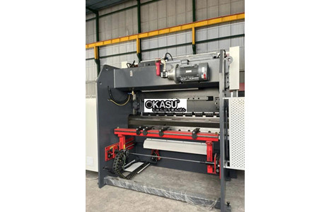 may chan cnc dien thuy luc 70t2500 hinh 3