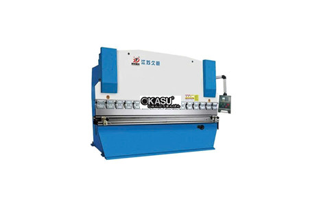 may chan kim loai tam thuy luc cnc don gian wc67k hinh 2
