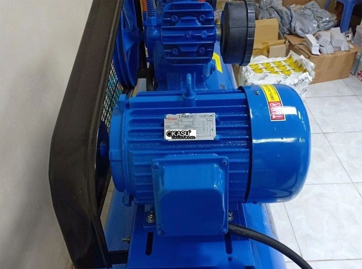 may nen khi pegasus tm-v-1.05/12.5-500l hinh 2