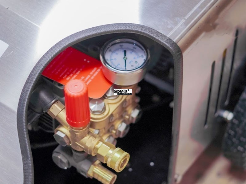 may nen rua xe cong nghiep kumisai 20m36-7.5t4 hinh 2