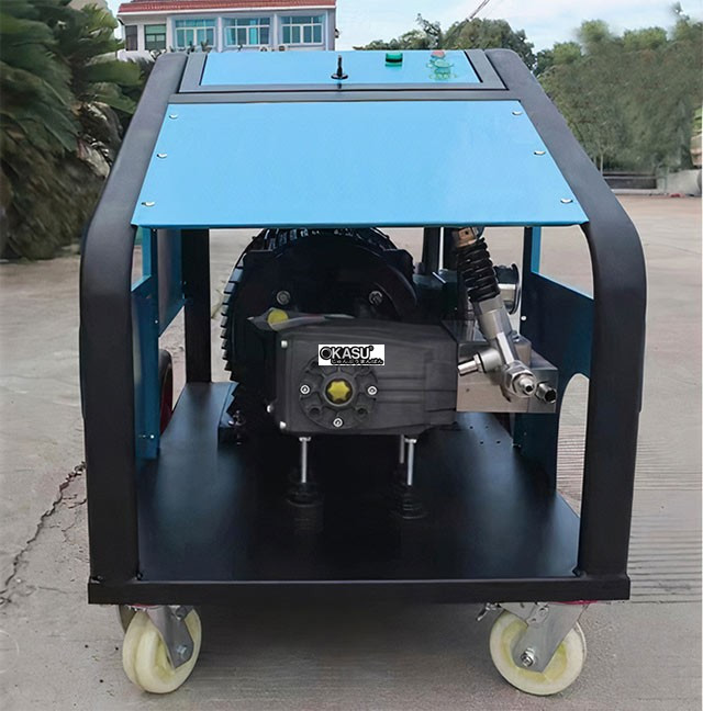 may bom rua xe cong suat lon kumisai kms 550 hinh 0