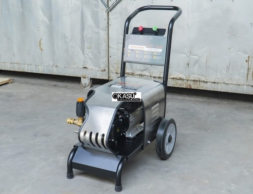 may rua xe chuyen nghiep kungfu kf 2.2kw hinh 0