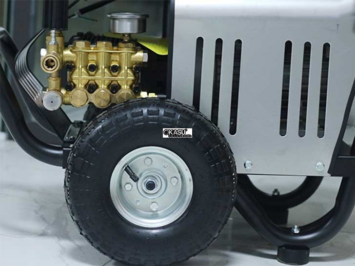 may rua xe lutian 3200psi - 5.5kw hinh 1