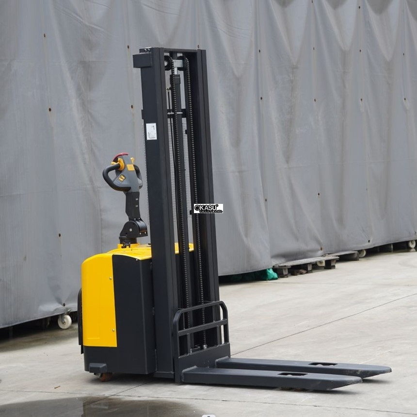 xe nang dien mini 1,5 tan kusami hinh 1