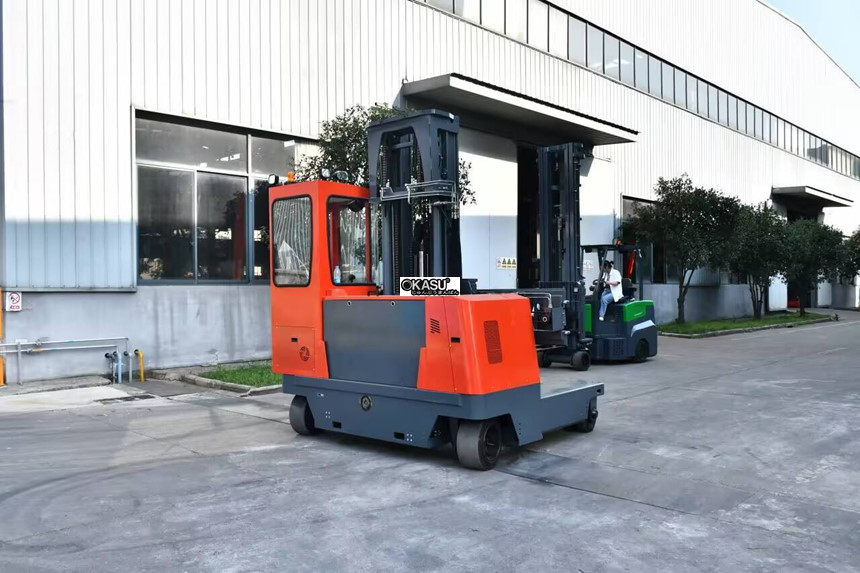 xe nang tat ca cac huong cho loi di hep 3 tan, 4 tan, 5 tan kusami  hinh 0