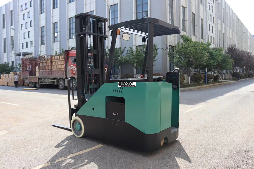 xe nang dien 3 banh kusami hinh 0