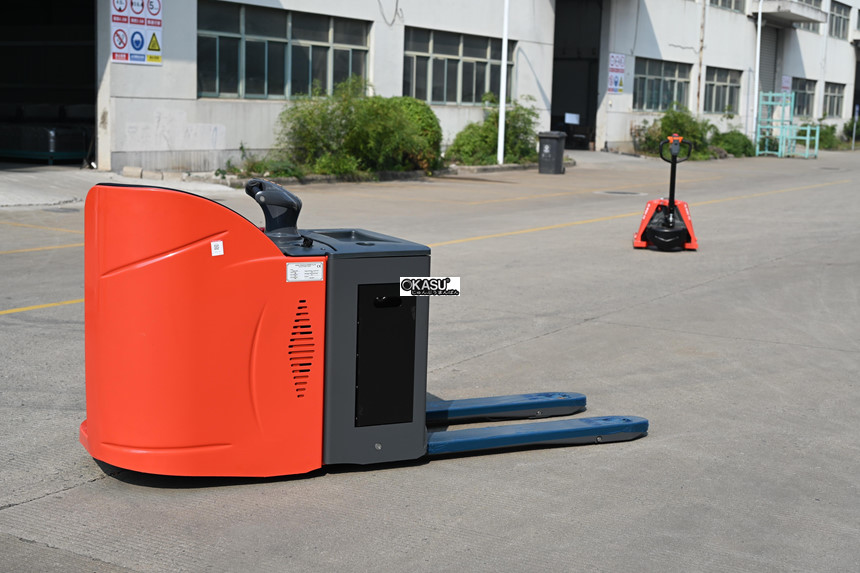 xe nang tay toc do cao kusami ksm- 20 , tai tong 2.5 tan  hinh 1