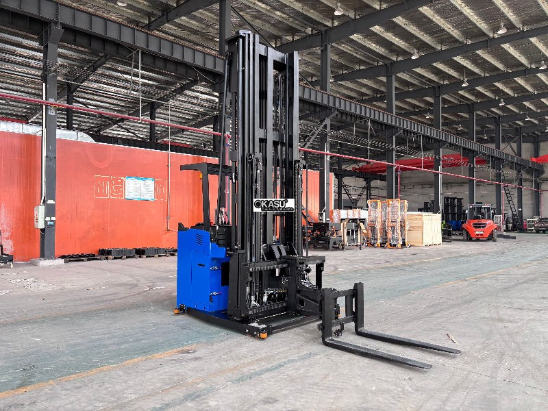 xe nang 3 chieu 1.5 tan kusami ksm-15qd hinh 0