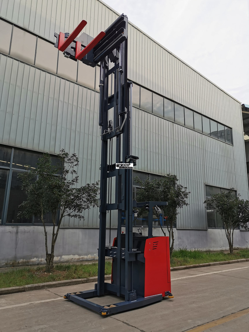 xe nang 3 chieu kusami ksm-15cq cho loi di hep hinh 1