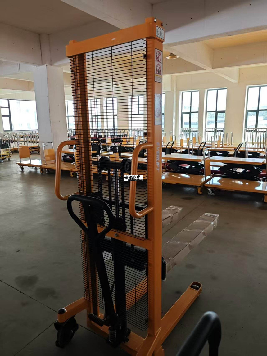 xe nang tay tai trong 500-2000kg kusami ksm-ms10/20 hinh 1