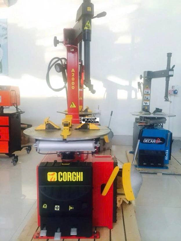 may ra vao lop corghi a2000 hinh 0