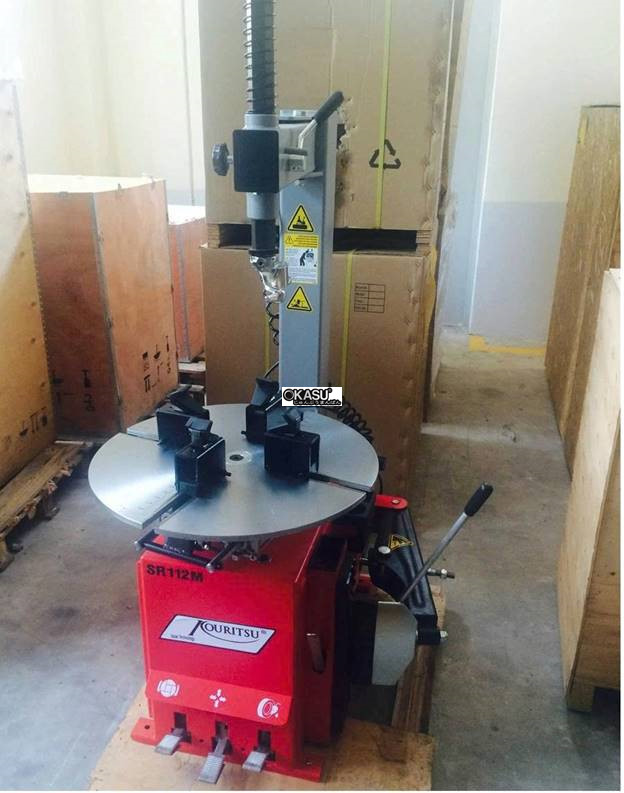 may ra vao lop xe may sr112m hinh 0