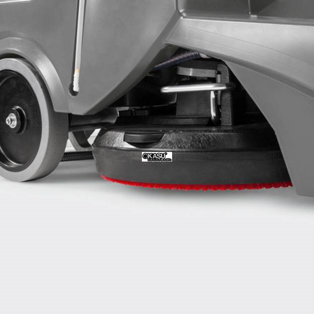 may cha san ngoi lai dung pin karcher bd 50/70 r classic bp hinh 2