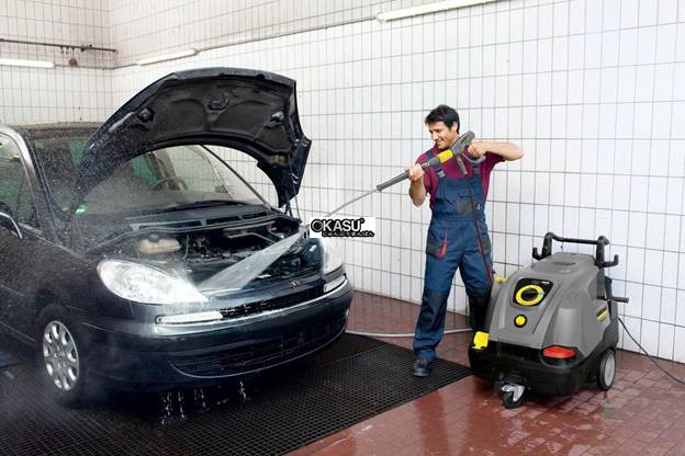 may phun rua ap luc cao nuoc nong mot pha karcher hds 6/14 c hinh 1